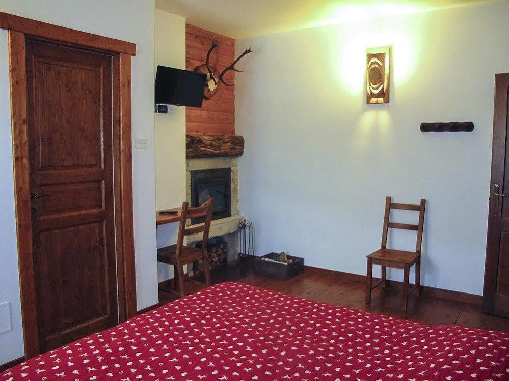 Da Nonna Li Rooms And Breakfast Villetta Barrea Exterior foto