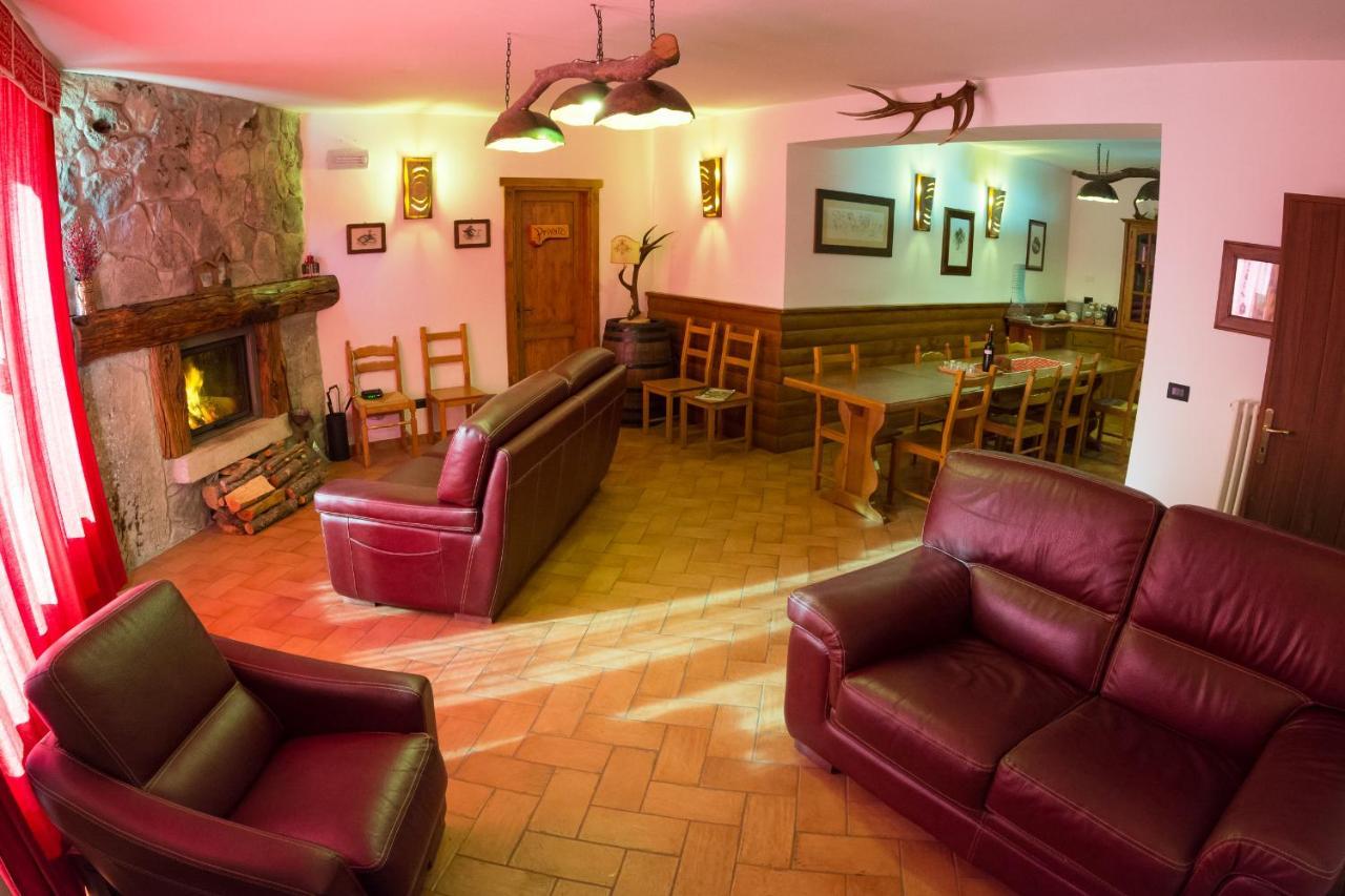Da Nonna Li Rooms And Breakfast Villetta Barrea Exterior foto